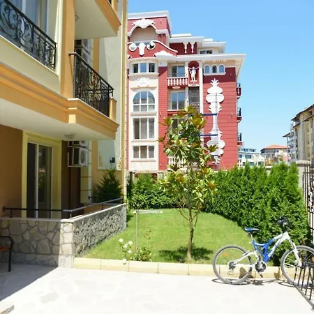 Magnolia 2 Apartment